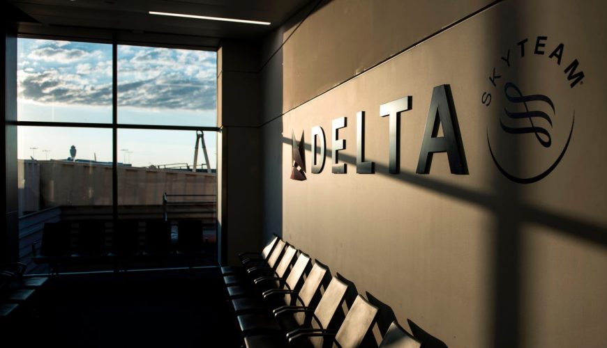 Too nervous to buy a plane ticket? Delta Air Lines just sweetened the pot amid COVID surge