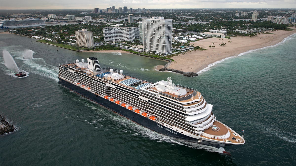 Buying a Holland America Line gift card? Now you can get a bonus one for free