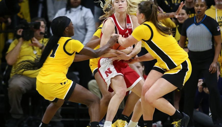 Foul trouble dooms Nebraska in 86-76 loss to Iowa